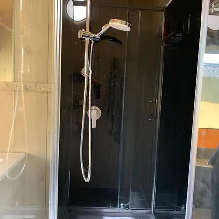 Glamour Glamping At Little Beach, Fully Heated * Jabbeke (West-Flanders)