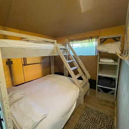 Glamour Glamping At Little Beach, Fully Heated Lyxtält *